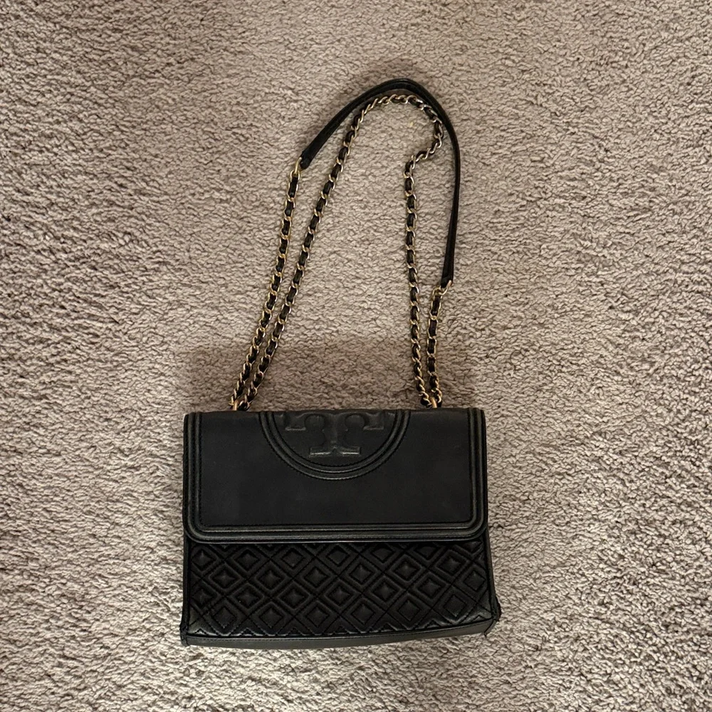 Tory Burch Black Quilted & Smooth Leather Chain Shoulder Bag